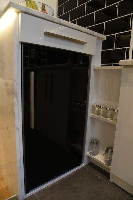 Syntagma Square, 30Sqm Nikis Luxurious Studio Athen Eksteriør bilde
